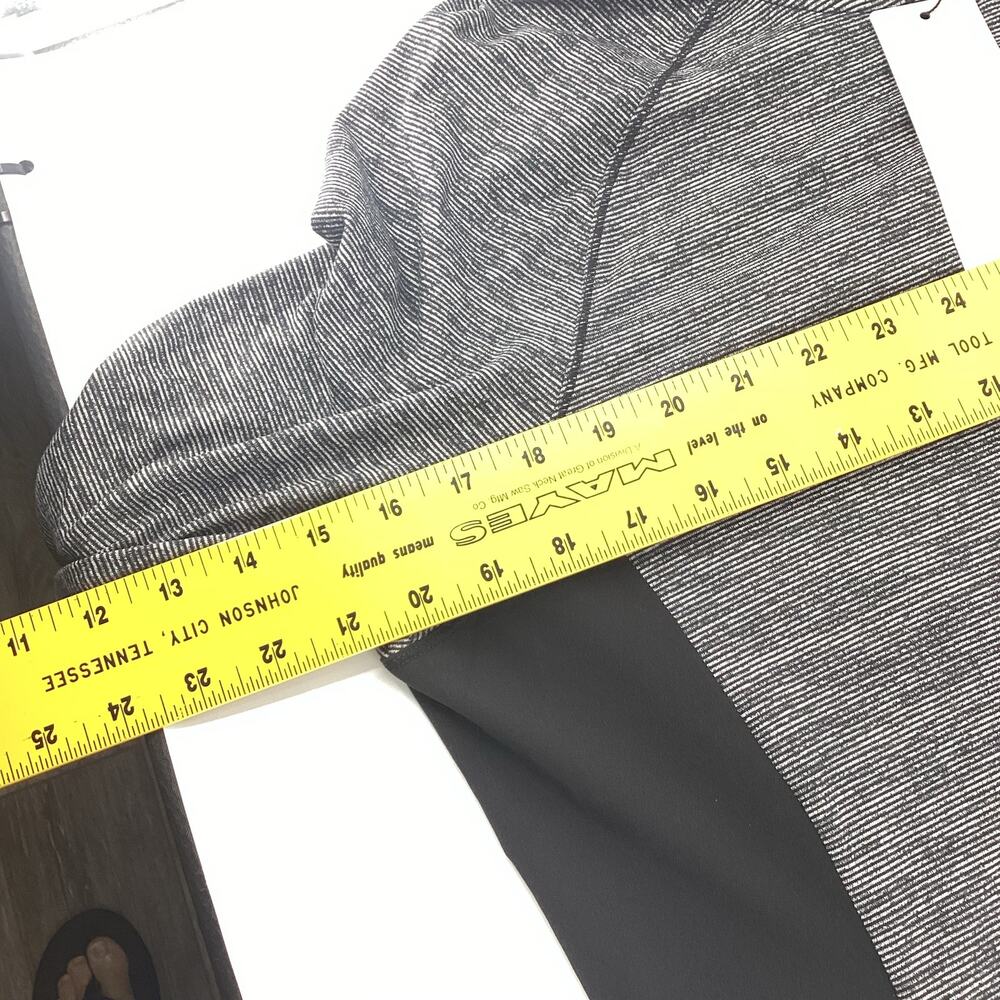 Adidas Wofford Terriers Women’s 1/4 Zip Pullover Gray Black Size Large New 205 - Picture 7 of 10